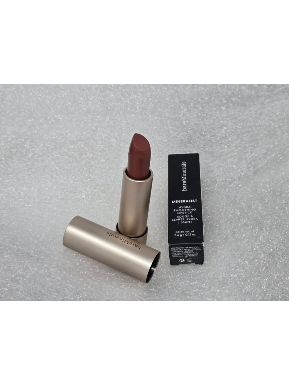 BareMinerals Mineralist Hydra-Smoothing Lipstick Presence